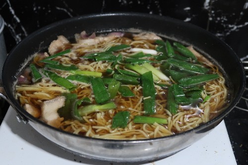 Sinabawang Pancit Recipe (Noodle Soup)