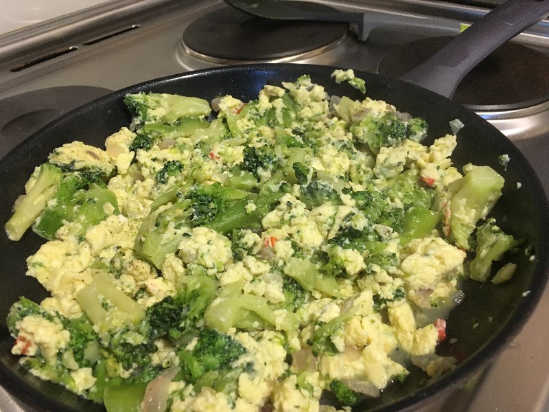 Broccoli Scrambled Eggs Recipe