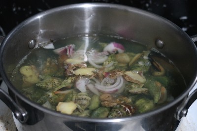 Easy Aninikad Soup Recipe (Plicate Conch Soup)