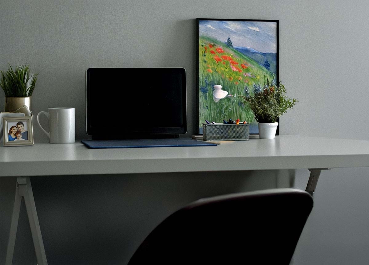 Personalized Desk Space