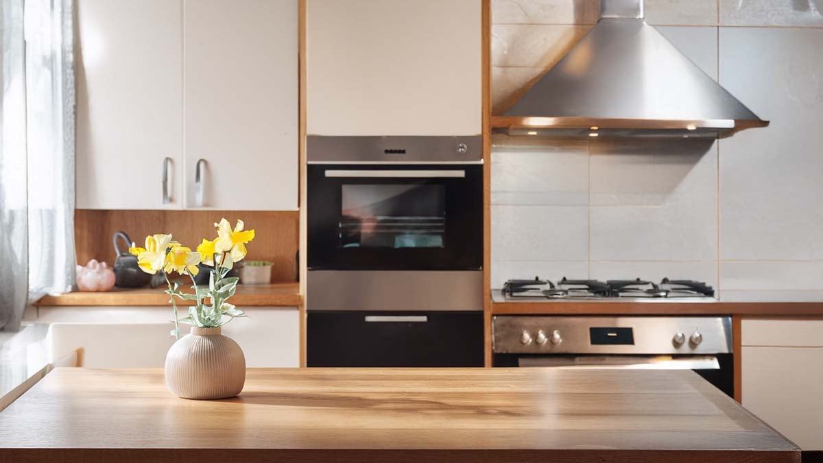 Easy Decluttering Tips to Organize Your Home and Feel Great