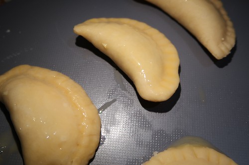 Recipe for Cheesy Beef Empanadas