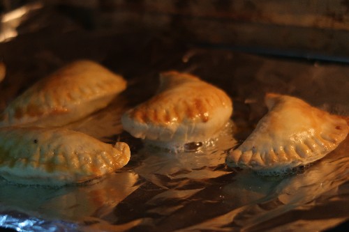 Recipe for Cheesy Beef Empanadas