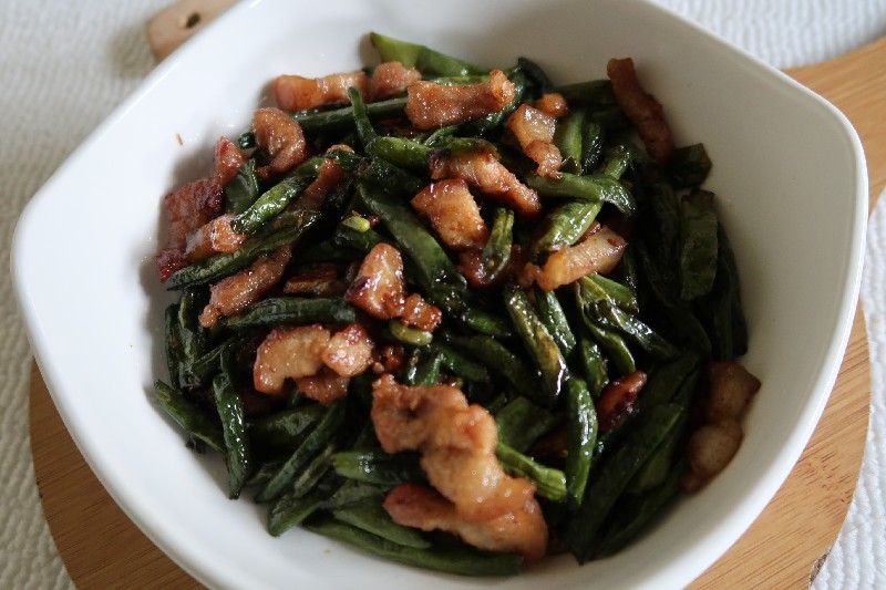 Recipe for Stir-Fried Green Beans with Pork